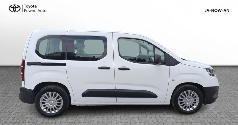 Toyota Proace City Verso cena 78900 przebieg: 68500, rok produkcji 2020 z Dobrodzień małe 106